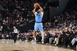 Shams：热火把鲍威尔视作和希罗&amp;阿德巴约长期搭档的合适人选