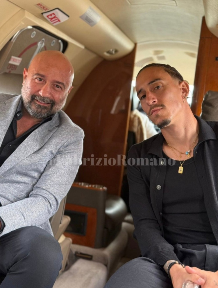 开云官方网站-罗马诺：齐米卡斯飞抵罗马准备接受体检