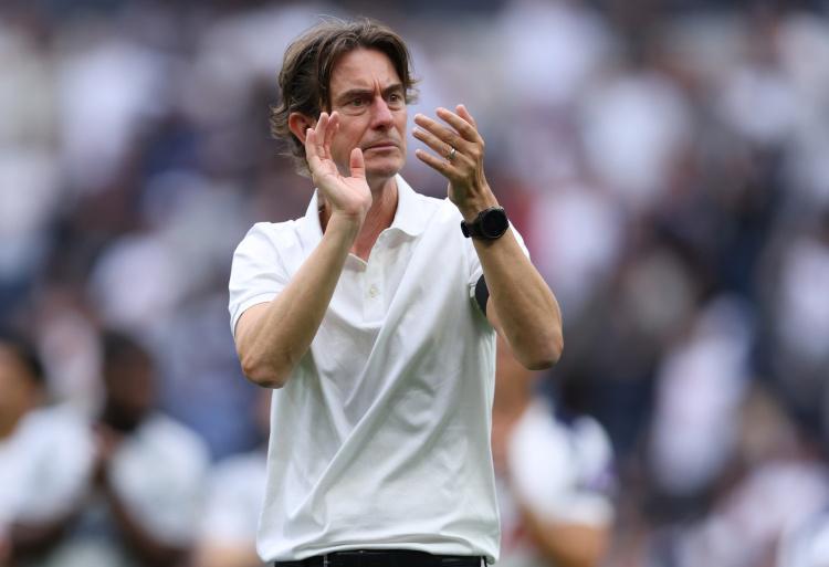 开云电子-弗兰克：我们前三场的表现非常强势，但关键是要贯穿整个赛季