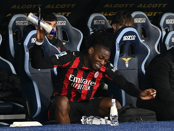 开云登录入口地址-安布罗西尼批评莱奥场上表现，34分钟仅触球4次|AC米兰|拉斐尔·莱奥|拉斐尔-达-席尔瓦|名宿|莱奥-席尔瓦_新浪体育_新浪新闻